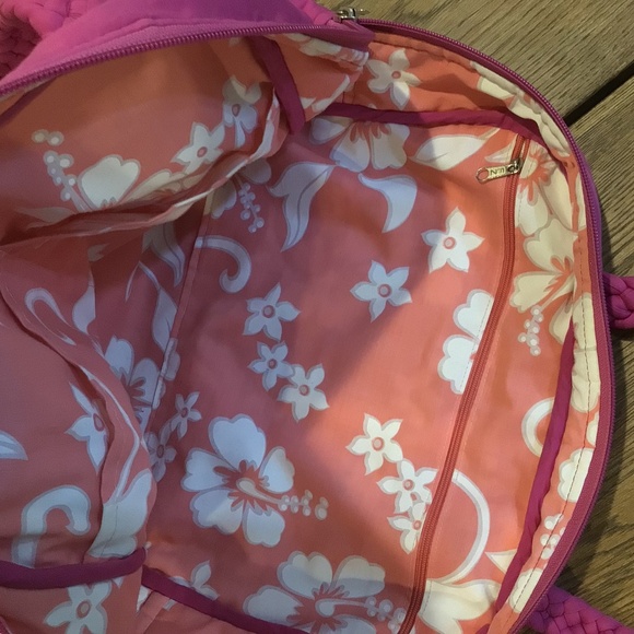 Hawaiian Quilt Collection Kailua Bag - HIBISCUS - Picture 6 of 7